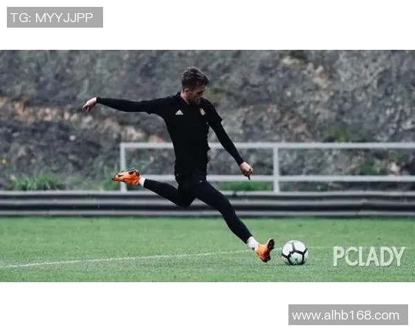 曼联足球队球星支持者如何影响球队表现与球迷文化的形成