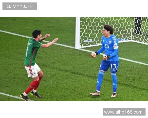 2号球星引领足坛风潮 新赛季表现惊艳球迷的背后故事